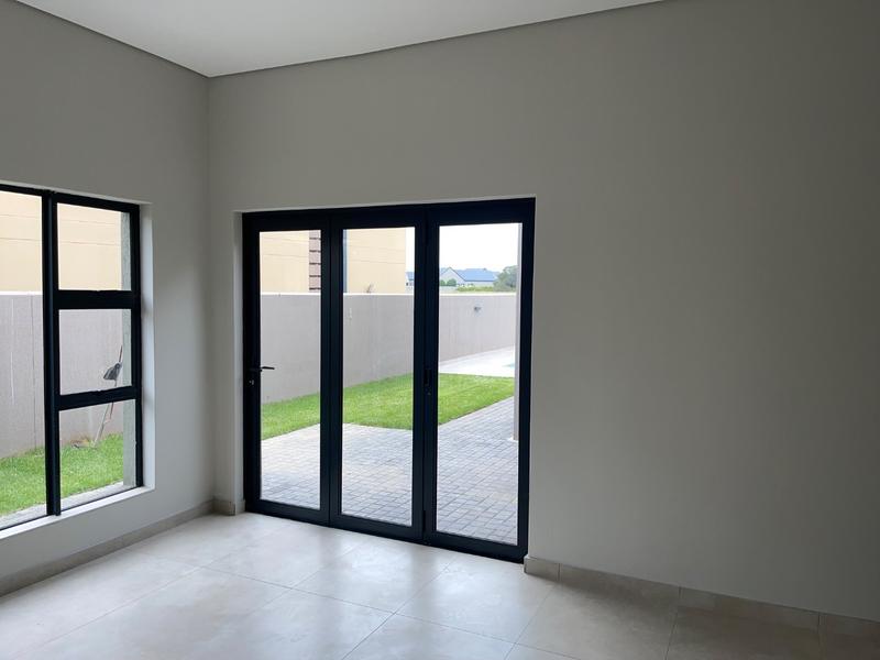 3 Bedroom Property for Sale in Heron Banks Golf Estate Free State